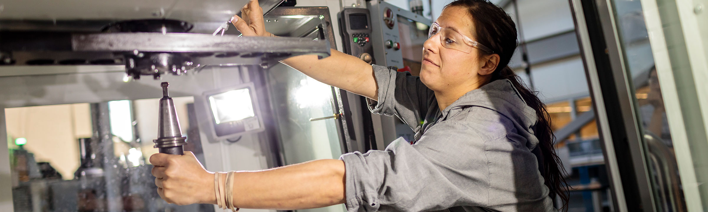 Student uses equipment at CCC's Holden Industrial Technology Center