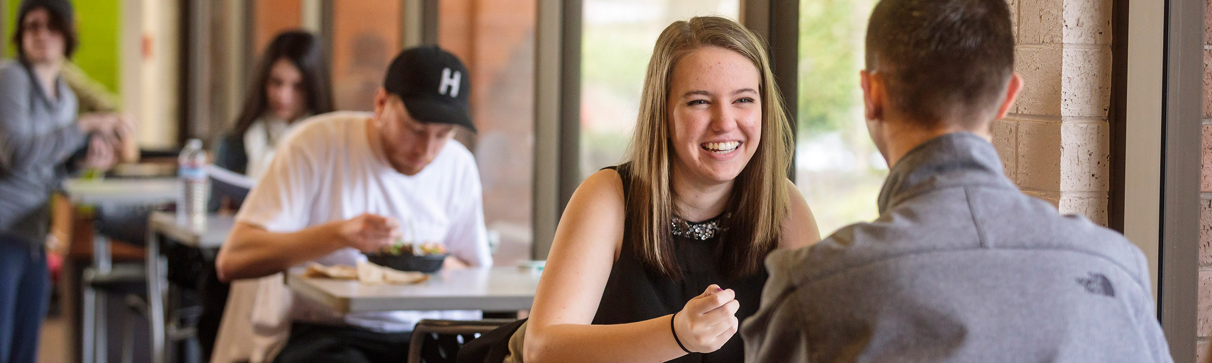 Students planning a campus visit at Clackamas Community College